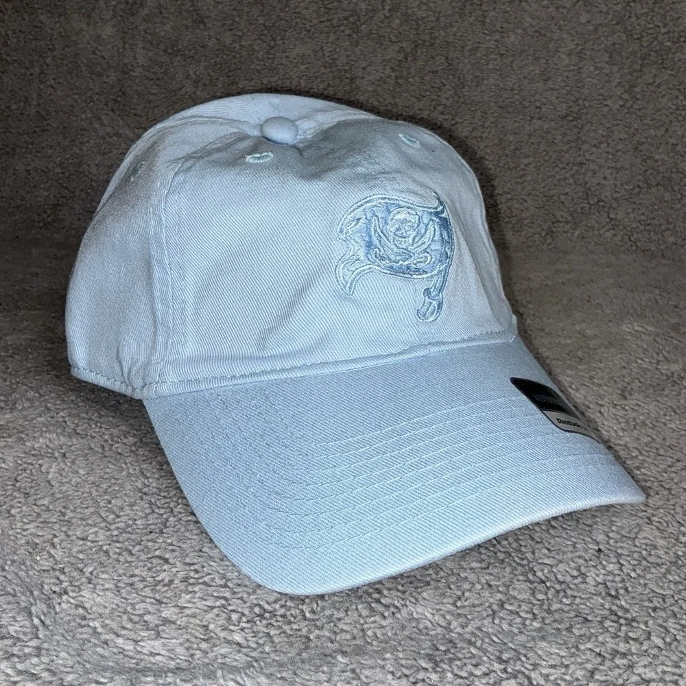 Tampa Bay‎ Buccaneers Reebok Women's Strapback Cap Hat - NWT